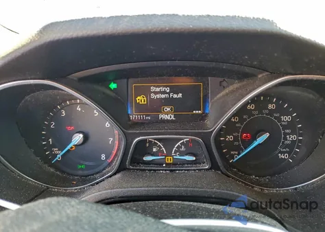 2015 Ford Focus Se z USA, uszkodzony, nr VIN 1FADP3K24FL289989